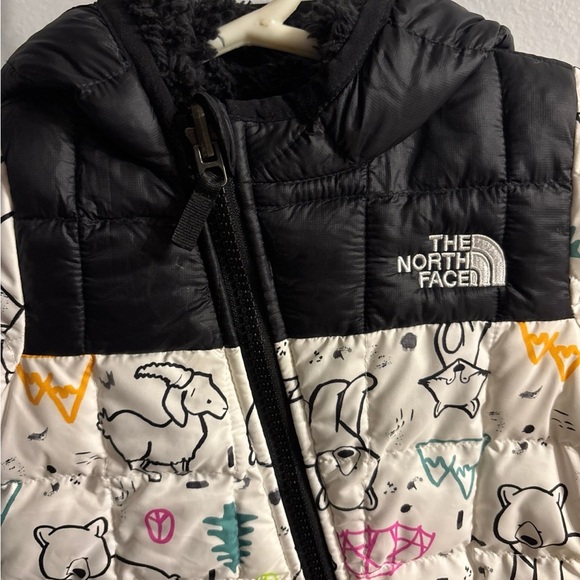 The North Face Baby Snowsuit - Black, White, Multicolor - Picture 2 of 4